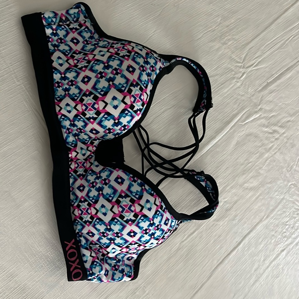 XOXO Sports Bra Black Racerback Wireless 34b